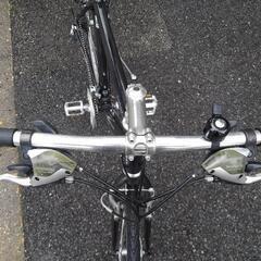 中古自転車２６９８　クロスバイク　前後タイヤ新品！ライトウエイ　７００×３２C　３×８段ギヤ　アルミフレーム　フレームサイズ５００㎜　ワイヤー錠　ライトは付属していません