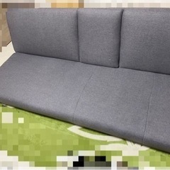 【美品】ローソファー ソファーベッド 3人掛け 決まりました