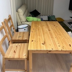 美品　IKEAダイニングテーブル