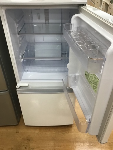 トレファク神戸新長田 】SHARPの2ドア冷蔵庫2019年製です！!!【取りに  