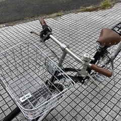 27インチ自転車】6段変速 LEDオートライト付 リヤタイヤ、チューブ、鍵