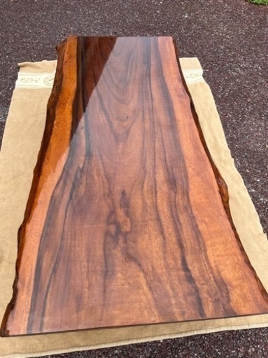 モンキーポッド　一枚板　天然木　ダイニング　座卓　ローテーブル　テーブル　一枚板テーブル