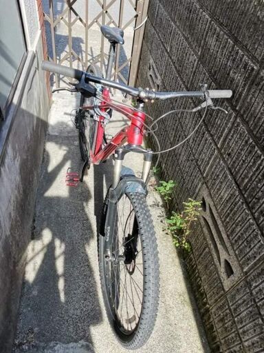 VTT 29 GT AVALANCHE ELITE マウンテンバイク