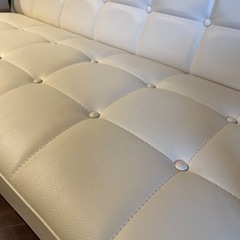 レアカラー⭐︎極美品✴︎カリモク✴︎白⭐︎2人掛けソファ✴︎