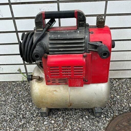 MAX 715PⅢ エアーコンプレッサー【野田愛宕店】【店頭取引限定