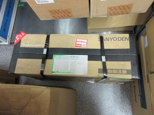 SANYO DENKI  サーボモーター  P60B2211KHXS23