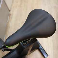 253)【美品】FITBOX FBX-002B_01 第3世代 スピンバイク エアロバイク トレーニング フィットネス ダイエット フィットボックス 室内 運動