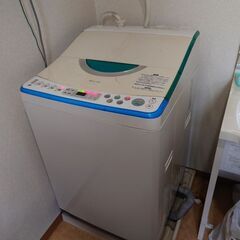 【老人ホーム退去の為】National　8kg洗濯乾燥機、差し上げます