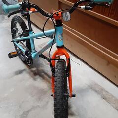 ヨツバサイクル18インチ(補助輪つき)