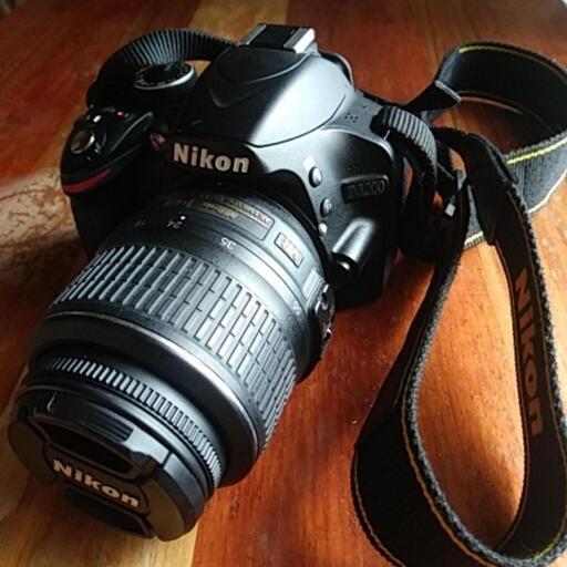 デジタル一眼レフ Nikon ニコン D3200 中古美品