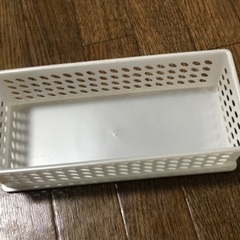 23×10×6cm 小さめのカゴ