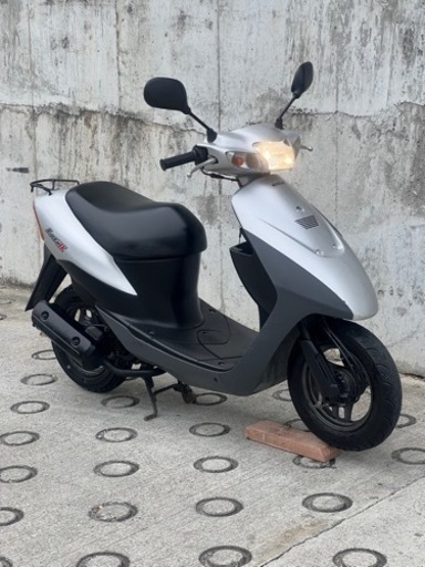 大人気セール‼️安心のバッテリー新品✨️リアタイヤ新品✨️嬉しいオイル満タン補充2サイクルでメンテナンスが楽パワフルで速い人気急上昇中⤴︎︎レッツ2✴