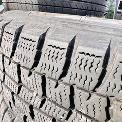 ‼️スタットレスタイヤ‼️アルミセット‼️165/65R14 14×4.5J 4穴 PCD100 2017 レーベン