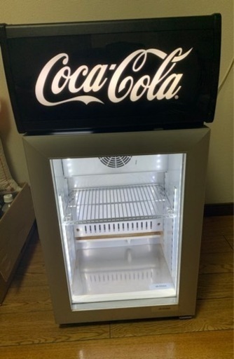 （値下げ交渉可、取りに来て頂ける方のみ）コカ・コーラ　冷蔵庫　中古　非売品　ショーケース