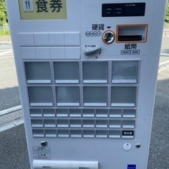 ☆中古品 グローリー GLORY 券売機 VT-B20 最大64口座 （現状32口座 