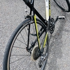 ロードバイク GIANT CONTEND ブラック 自転車 引き取り 東京