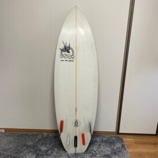 S サーフボード ショートボード クリーム色5’2修理歴無し S サーフボード ショートボード クリーム色5'2修理歴無し S