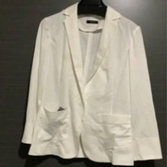 a.v.v白いジャケット
