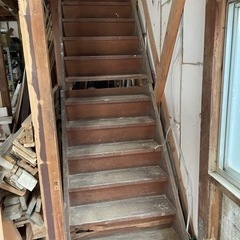 階段 ラワン 倉庫 ロフト 中二階 側板 踏板 