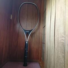 アルミ巨大テニスラケット YONEX