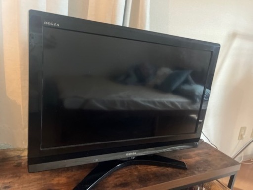 液晶テレビ 32型東芝 (あき) 荏原町のテレビ《液晶テレビ》の中古 