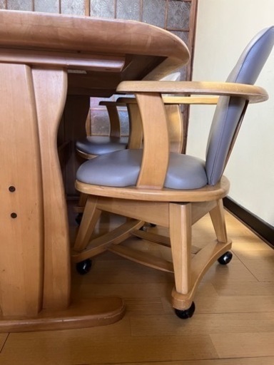 【決定】ダイニングテーブルセット　回転椅子