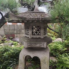 灯籠 高さ90㎝ 位 オブジェ 石像