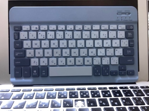 明日夕方まで出品 macbook air ボタン欠如によりキーボード付属