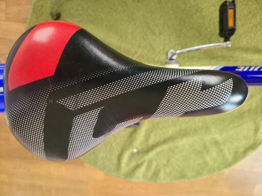 1/30～2/5出荷停止☆momo クロスファイヤージュニア 手動式ライト 1/30