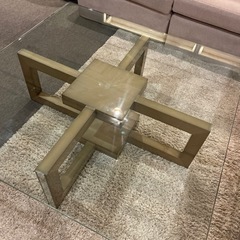 大塚家具　ガラスセンターテーブル