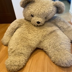 大きなクマのぬいぐるみ500円✨‼️🧸