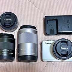 【動作確認済】Canon EOS M10 本体＋レンズ4個セット...