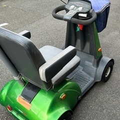 シニヤカー