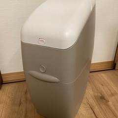 オムツゴミ箱　※専用カートリッジなし