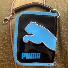 PUMA  折り財布　中古