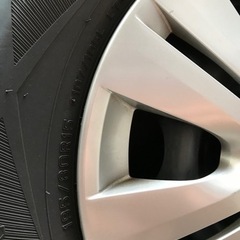 キャラバン、ハイエース用15インチスタッドレスタイヤ