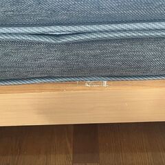 シングルベッド(マットレス付き）売ります