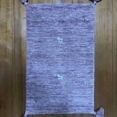 手織り羊毛100%  ラグ　マット（新品・未使用）