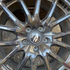 スタッドレスタイヤ ヨコハマタイヤ アイスガード 18インチ バリ山 美品