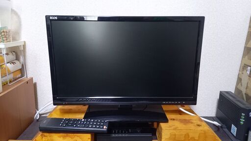 液晶テレビ　20インチ
