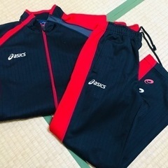 asics ジャージ