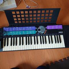 YAMAHA　キーボード