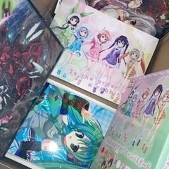 アニメグッズ 大量 まとめ売り 約23.2kg ペーパー類 ポスター等