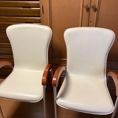 椅子二つセット