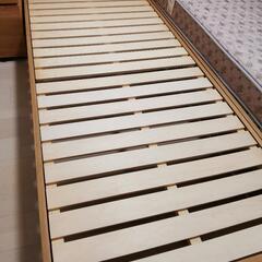 新品同様　FRANCEBEDの日本製マットレスとベッドフレーム2台