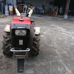耕運機 ISEKI KA800を売ります。