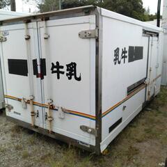 【匝瑳市八日市場】No.M-21 横スライド扉付き コンテナ (扉下スキマあり) 長さ約635cm×幅226cm×高さ245cmくらい 配送可 匝瑳市八日市場】No.M-21 横スライド扉付き コンテナ (扉下スキマあり