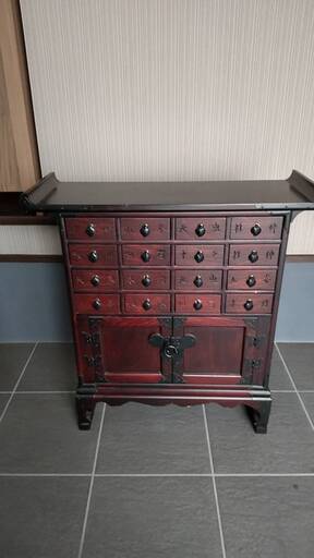 李朝家具 薬箪笥 小物箪笥 薬箱 収納 チェスト 小物入れ 漢字 レトロ家具 Amazon.co.jp: 李朝家具 薬箪笥 木製 小物箪笥 薬箱 収納 チェスト