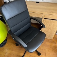 【値下げ応相談！】PCデスク&チェア&卓上ライト