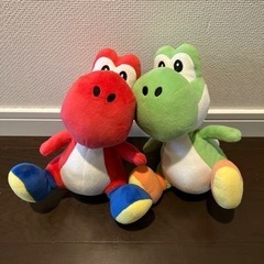 マリオブラザーズ　ヨッシー　レッド&グリーン